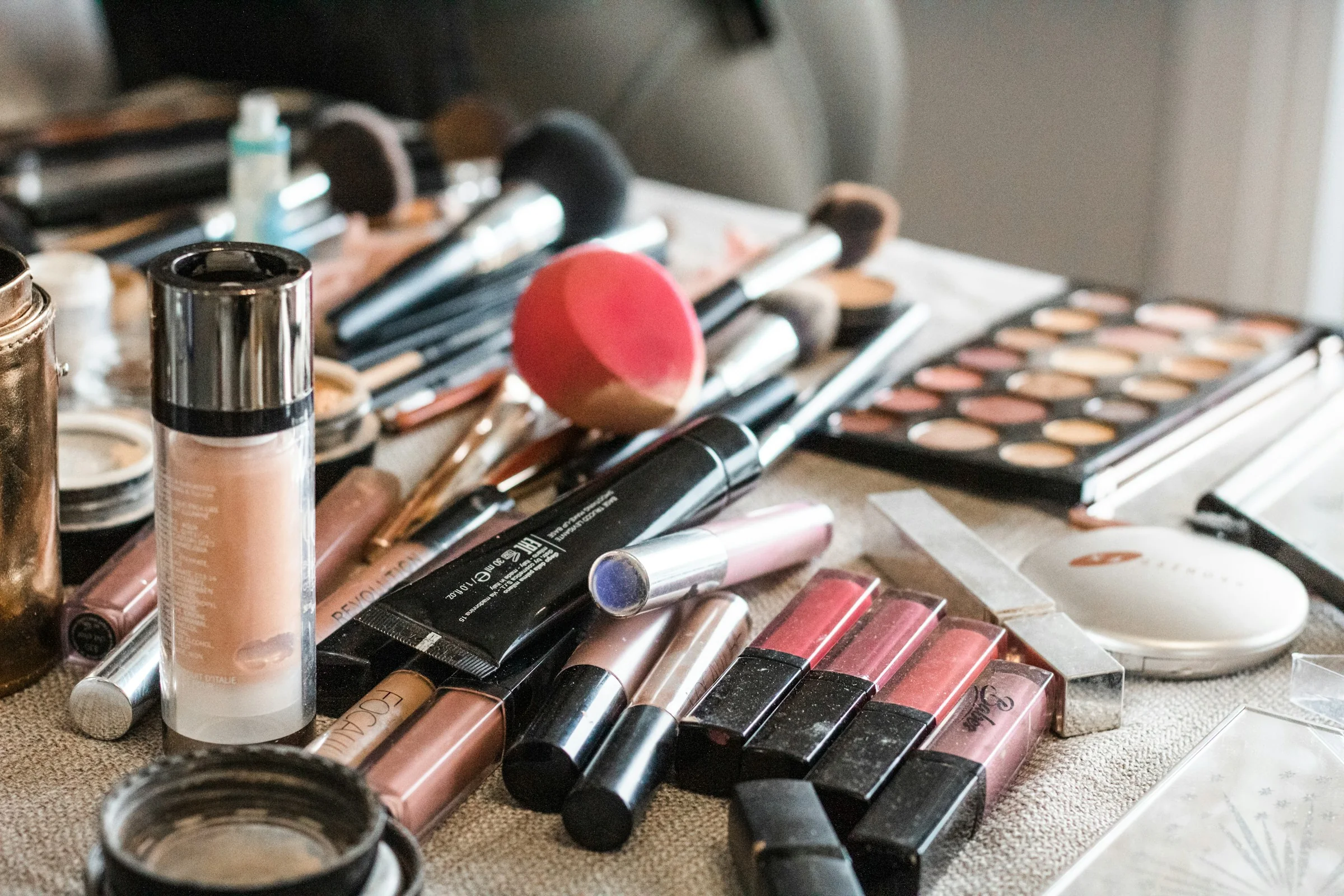 Produtos e acessórios de maquiagem